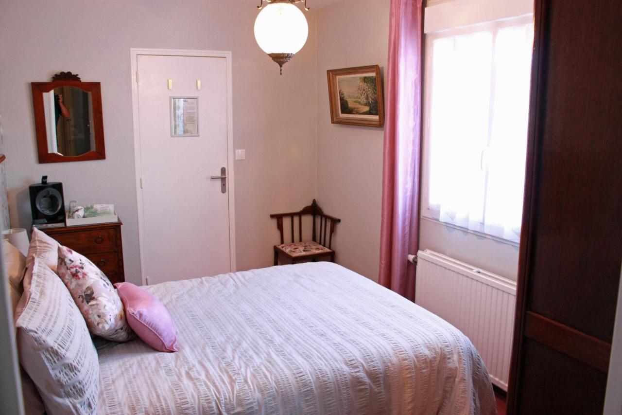 Les Camelias Bed & Breakfast Binic Eksteriør bilde