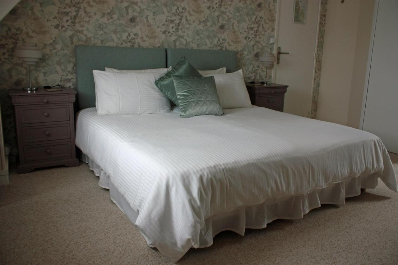 Les Camelias Bed & Breakfast Binic Eksteriør bilde