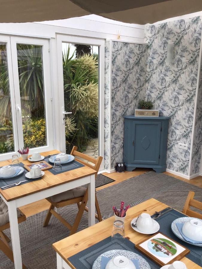 Les Camelias Bed & Breakfast Binic Eksteriør bilde